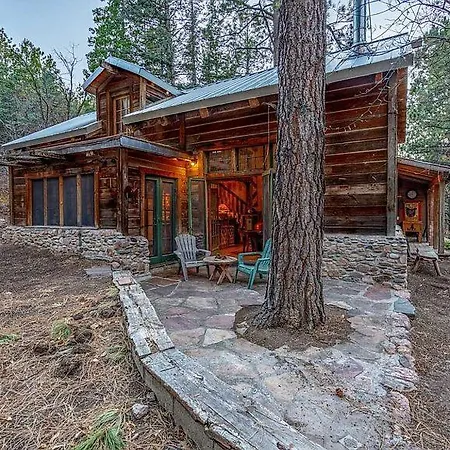 Storybook In The Forest Holiday home Santa Fe